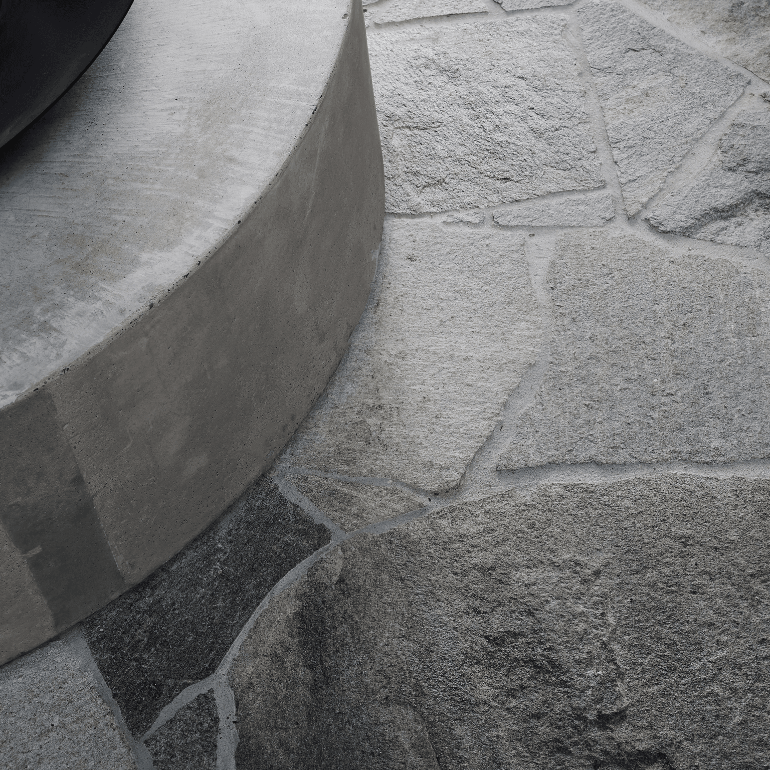 Endicott_CrazyPaving_EcoOutdoor